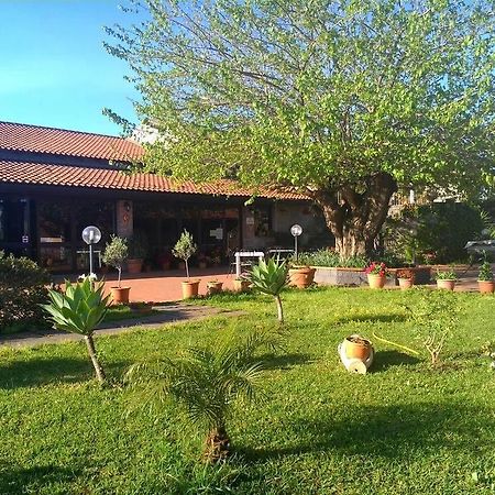 Agriturismo Il Pozzo Antico Mascali Exterior photo